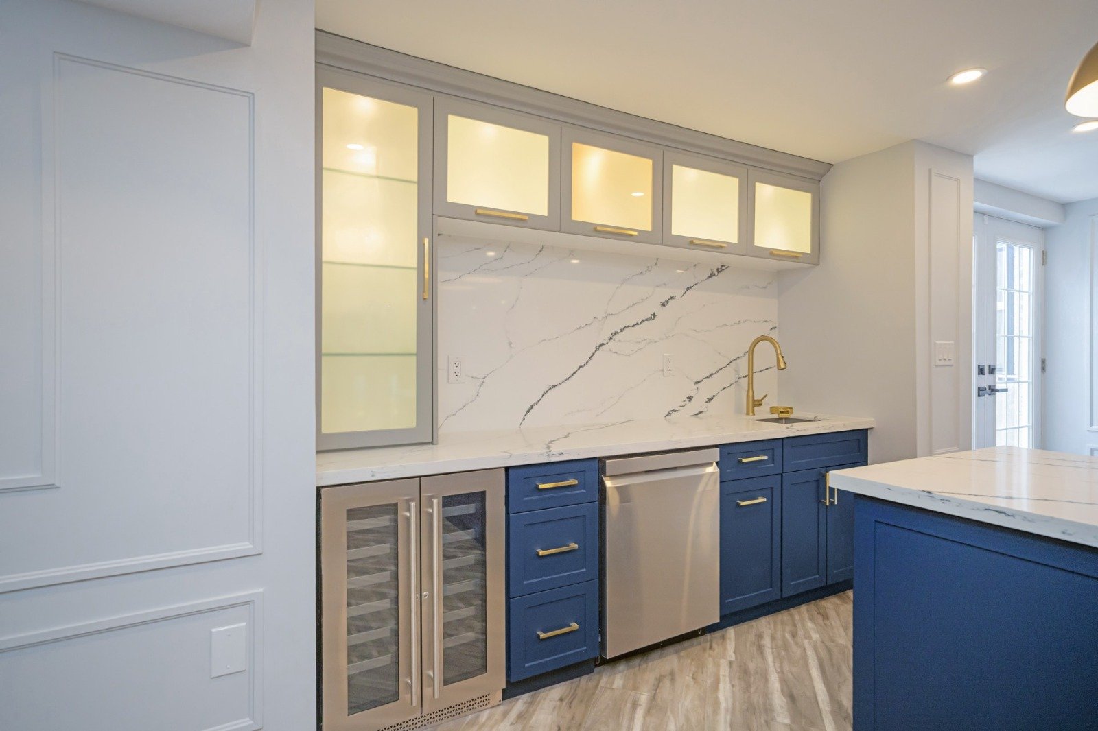 570b9596-87dd-4ddc-bc0f-29a0bfa51a87