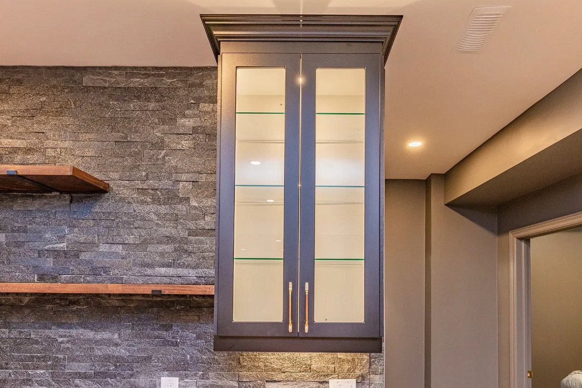 Custom Kitchen Cabinets